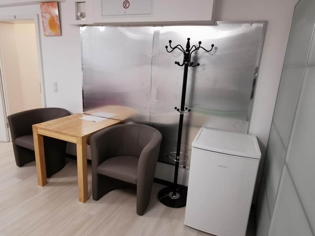 Messe Unterkunft Vanilla Keulen Buitenkant foto